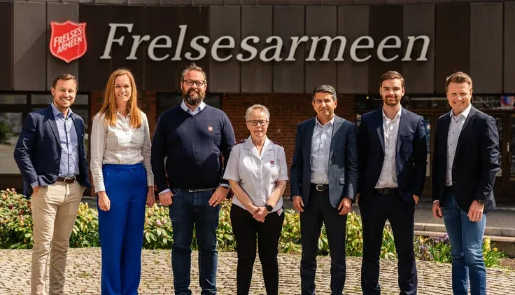 Frelsesarmeen web med logo